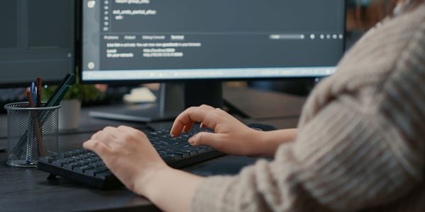 How to Manage Software Projects Successfully